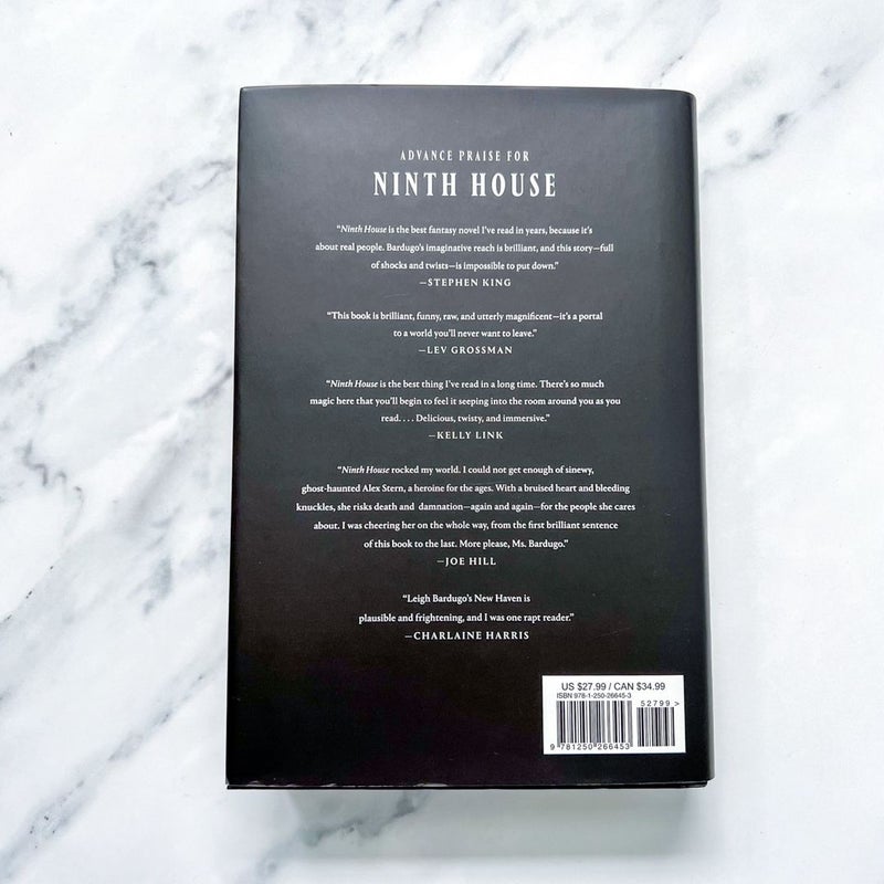 Ninth House - Barnes & Noble Exclusive Edition