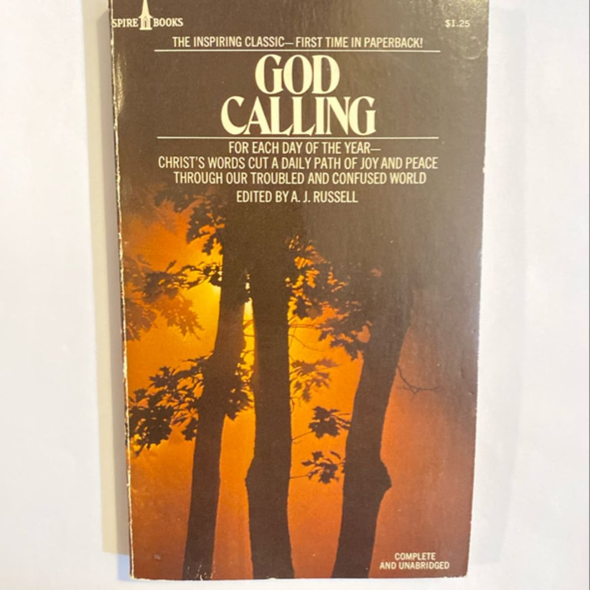 God Calling by Two Listeners, Paperback | Pangobooks