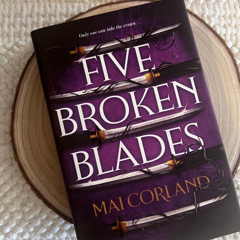 Five Broken Blades (Broken Binding Edition)