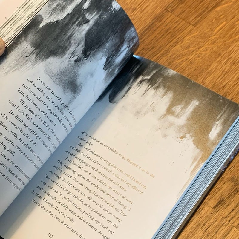 The Ocean at the End of the Lane (Illustrated Edition)