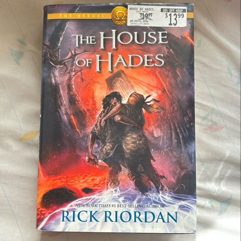 House of Hades (Heroes of Olympus Book Four)