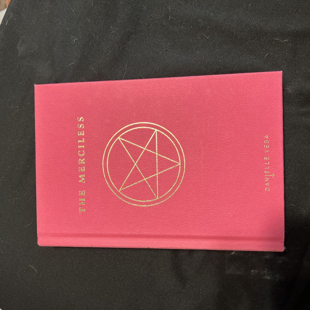 Sale image for 2483821c-6263-4136-9ed9-2378bb7a28a3-TZkuoNBTCheTzMnsnmW8kbR5jgc2