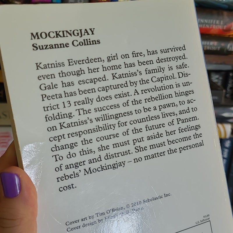 Mockingjay **LARGE PRINT**