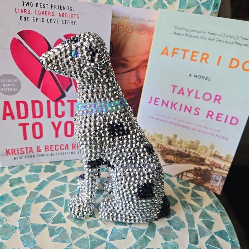 Bling bling Dalmatian! Bookcase accessory