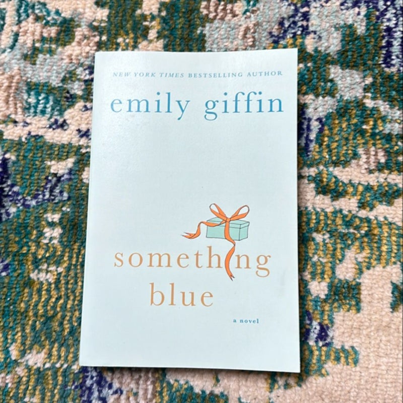 Something Blue by Emily Giffin, Paperback Pangobooks