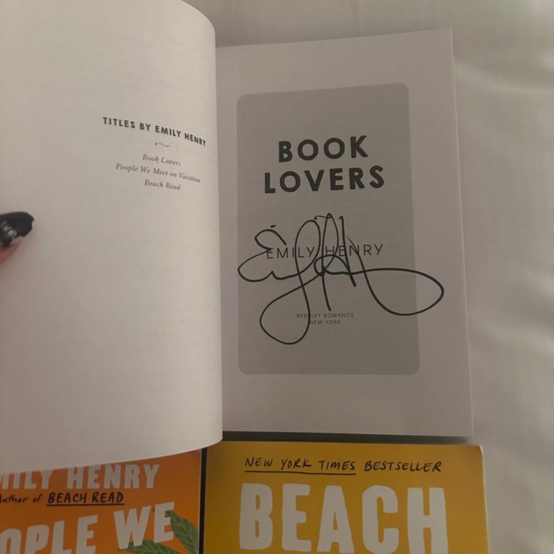Emily Henry signed set beach read happy place book lovers people we meet on vacation 