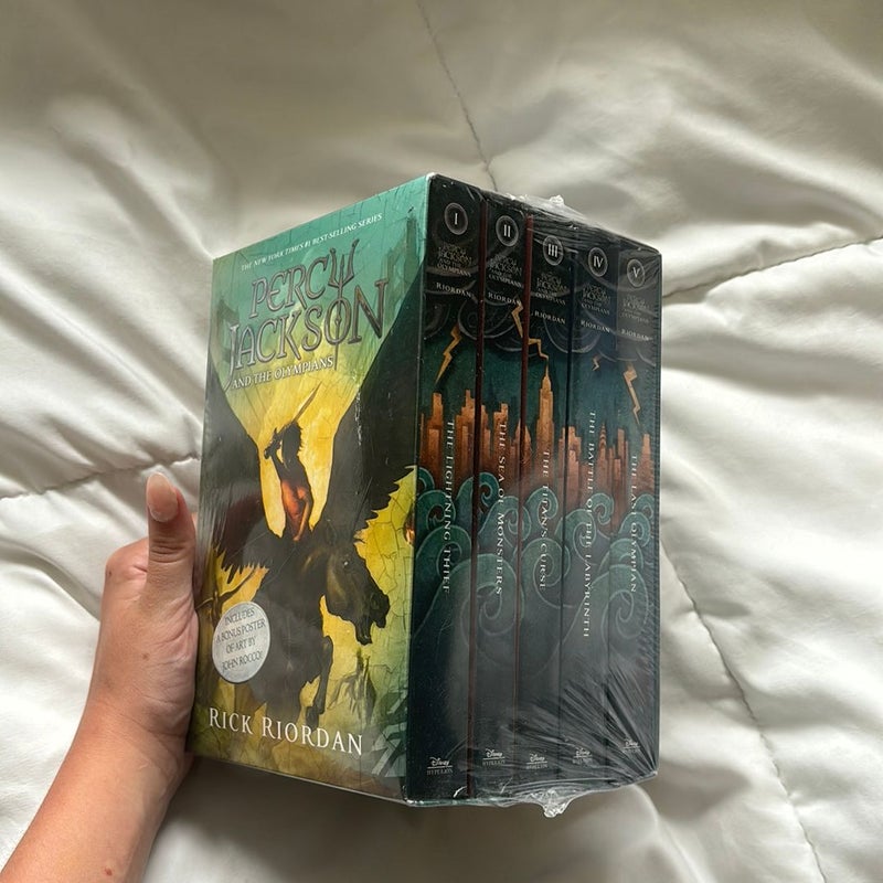 Percy Jackson and the Olympians 5 Book Paperback Boxed Set (w/poster)