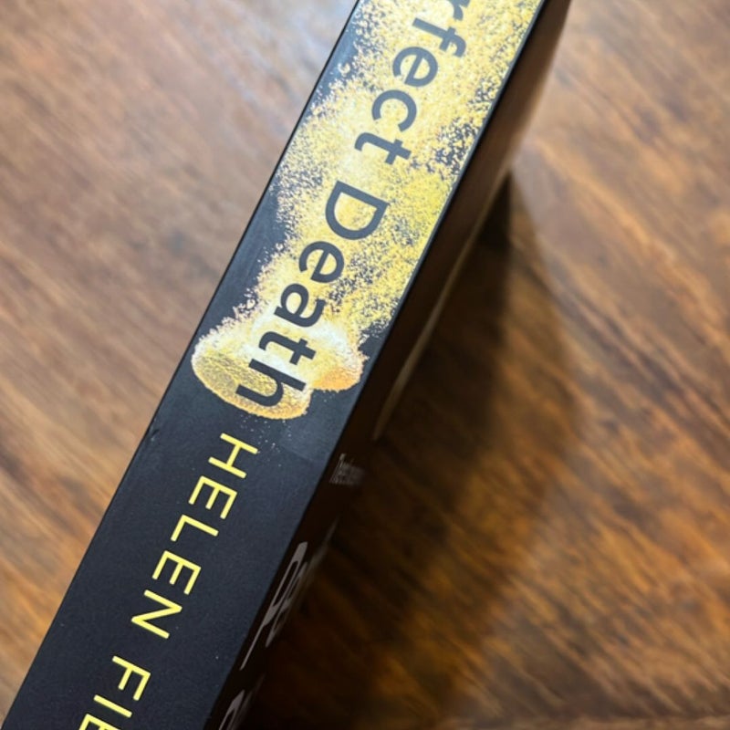 Perfect Death (a DI Callanach Thriller, Book 3)