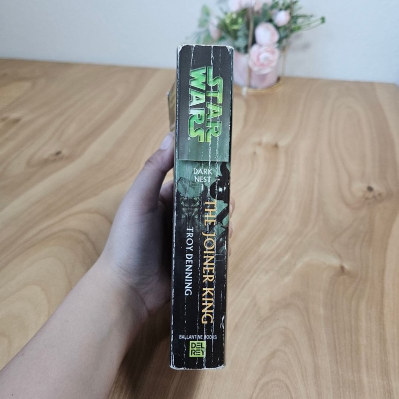 The Joiner King: Star Wars Legends (Dark Nest, Book I)