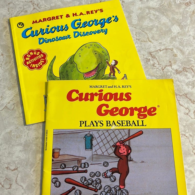 Curious George bundle of 2 books 