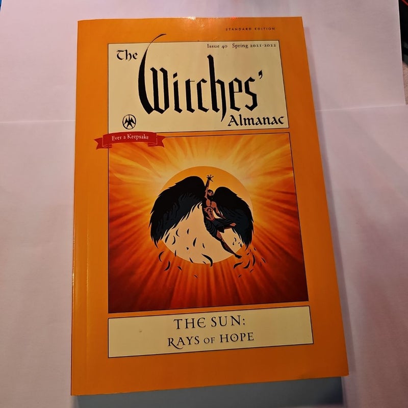 The Witches' Almanac 2021-2022 Standard Edition