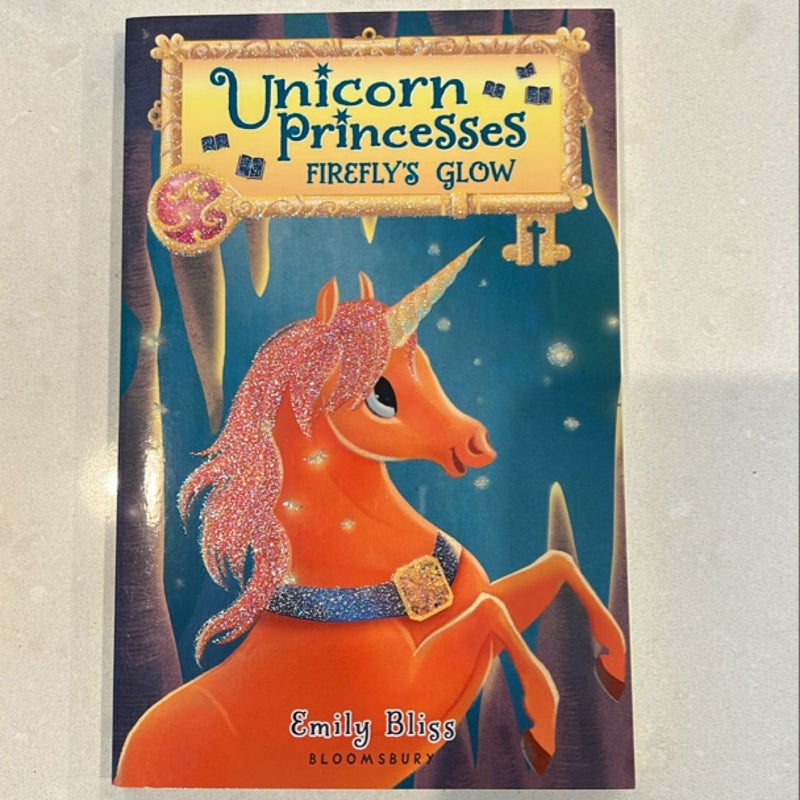 Unicorn Princesses 7: Firefly's Glow