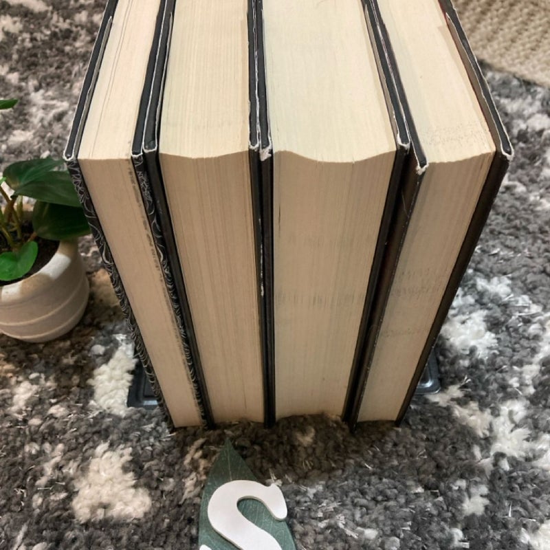 A Court of Thorns and Roses Series 1-4 Orginal Hardcover Editions