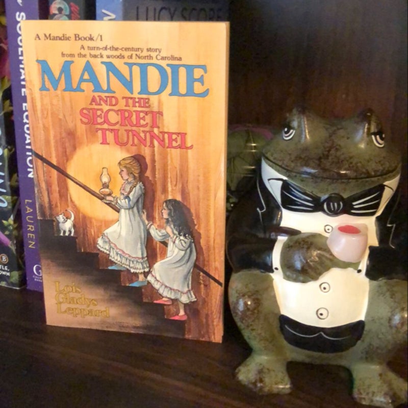 (Vintage) Mandie and the Secret Tunnel