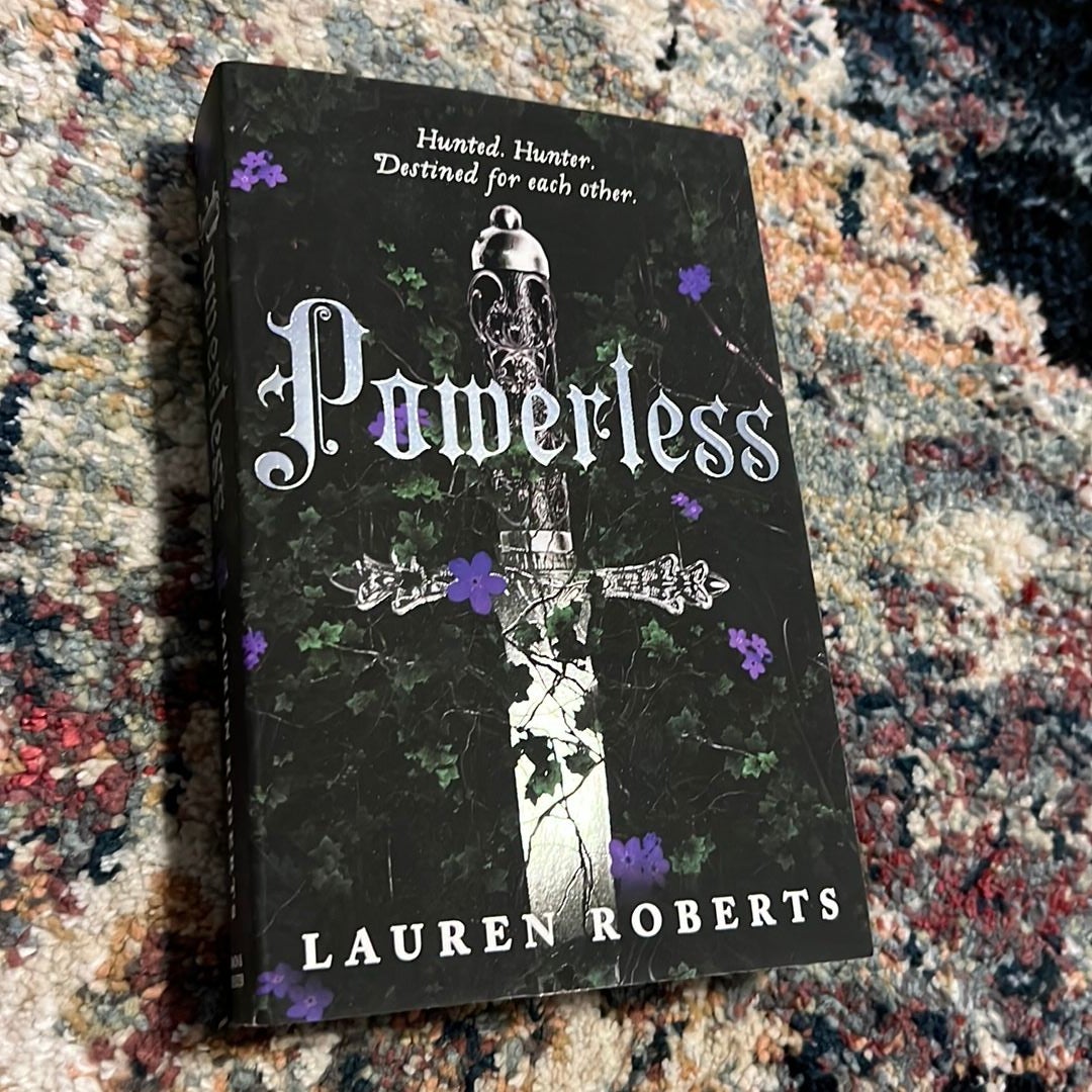 Powerless By Lauren Roberts, Paperback | Pangobooks