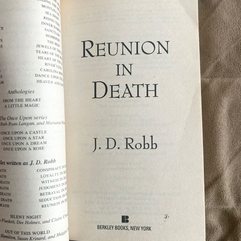 Reunion in Death  3688