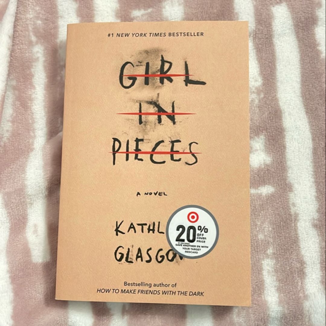 洋書英語　Girl in Pieces, by Kathleen Glasgow Amazon.com: Girl in Pieces: 9781101934715: Glasgow, Kathleen