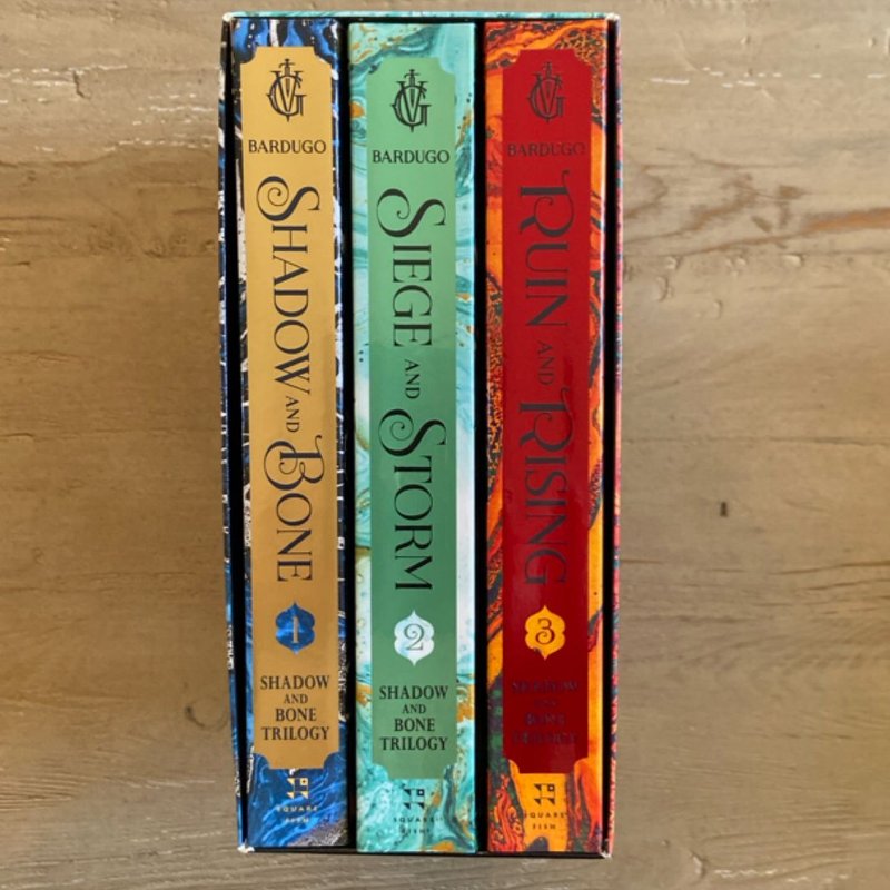 The Shadow and Bone Trilogy Boxed Set