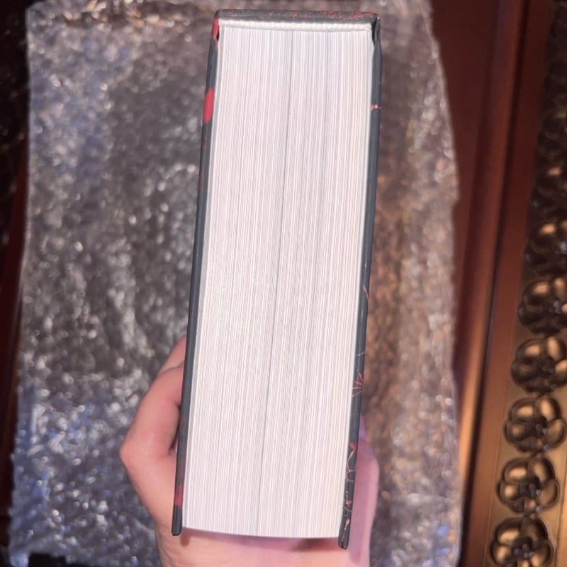 Zade Omnibus Haunting Adeline 