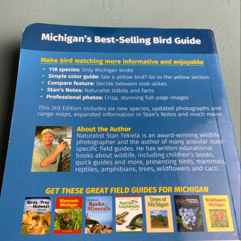 Birds of Michigan Field Guide