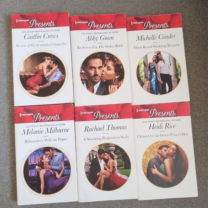 Harlequinn books. 11 books 