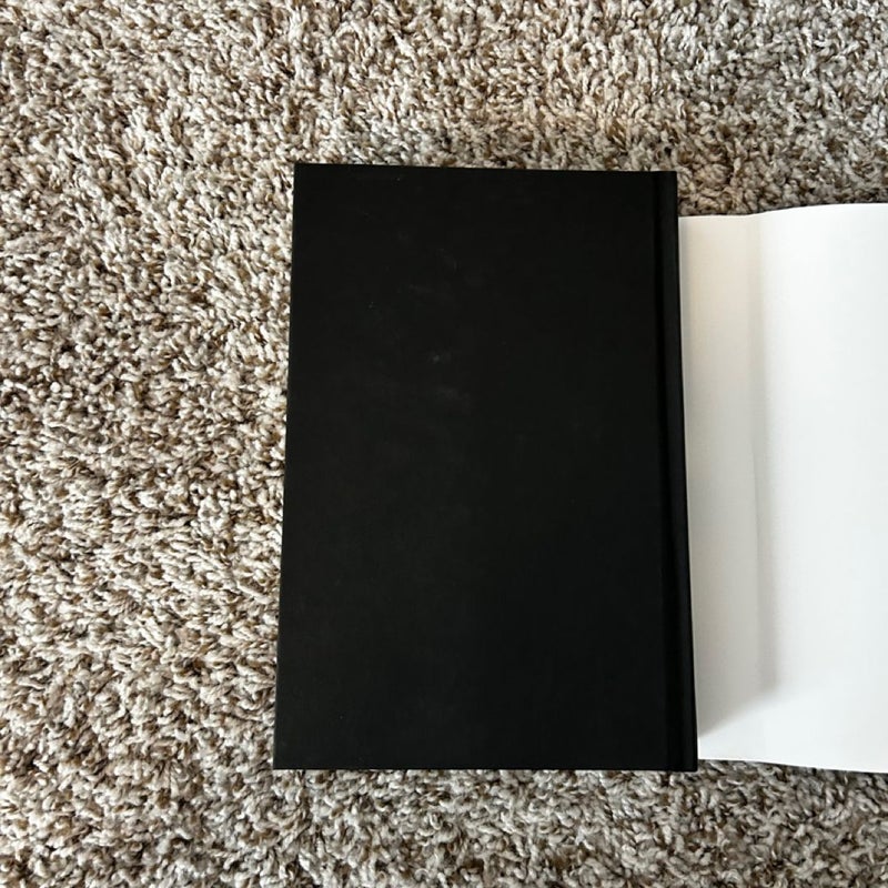 Onyx Storm (Standard Edition)