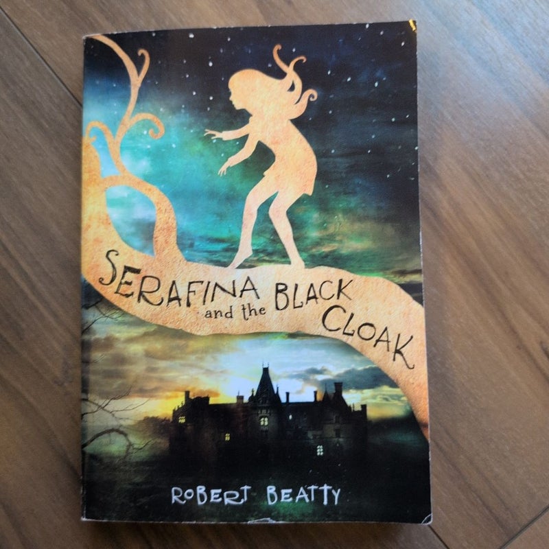 Serafina and the Black Cloak
