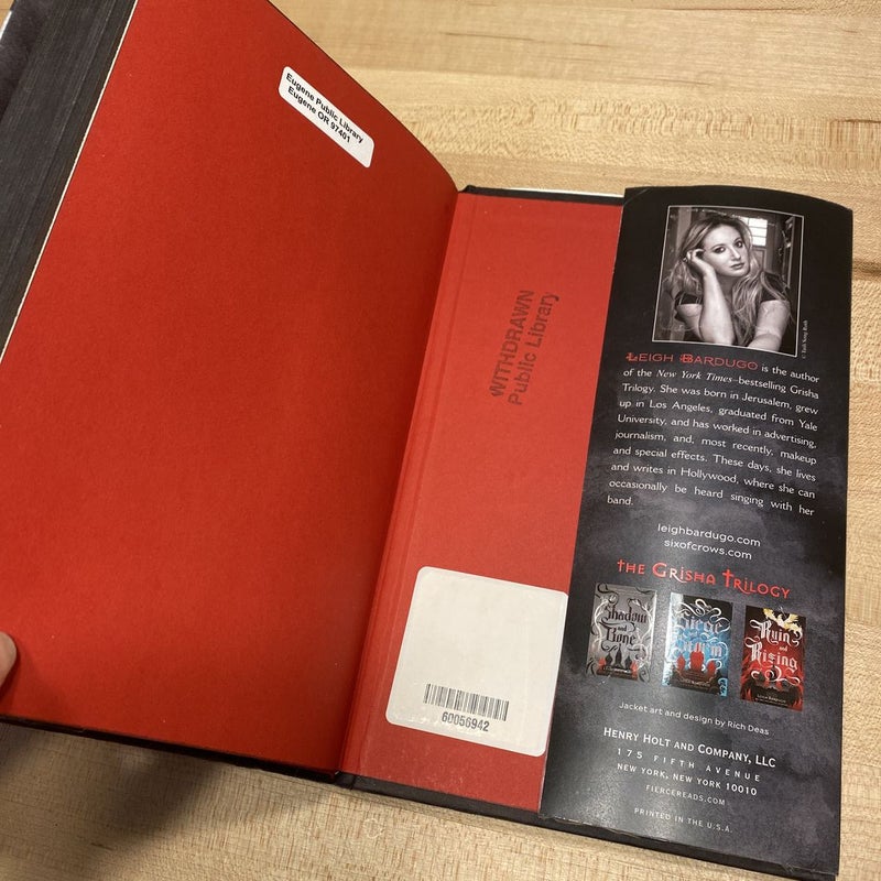 Six of Crows (first edition sprayed edges)