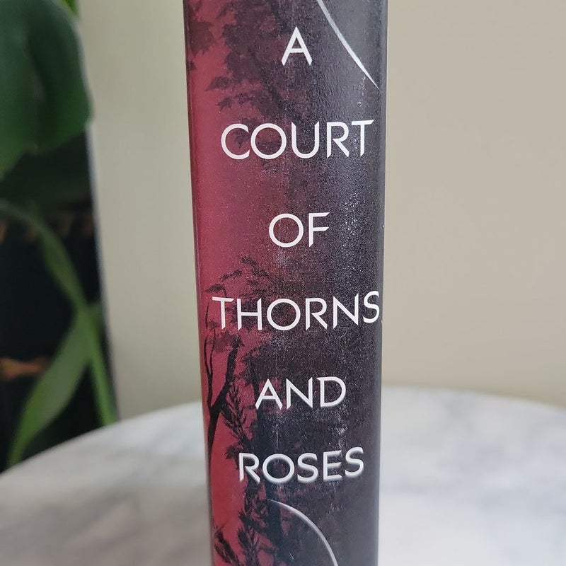A Court of Thorns and Roses | 1st/1st HARDCOVER