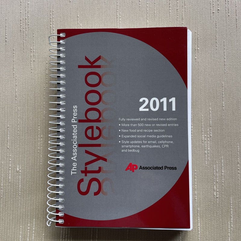 Associated Press 2011 Stylebook and Briefing on Media Law