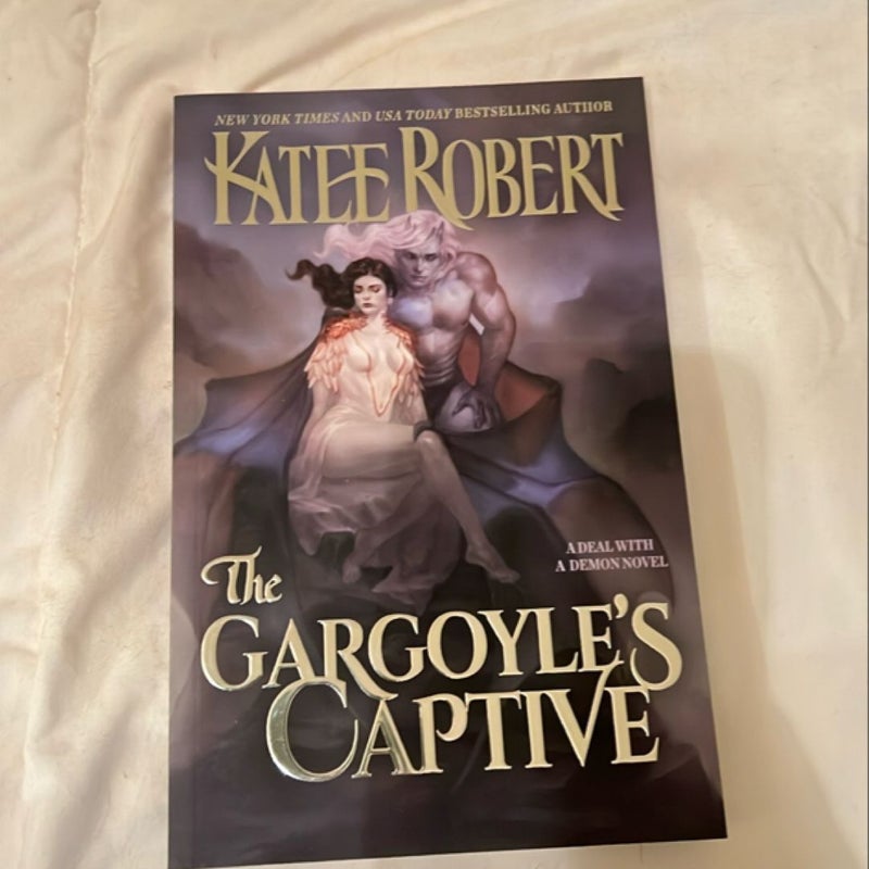 The gargoyle's captive