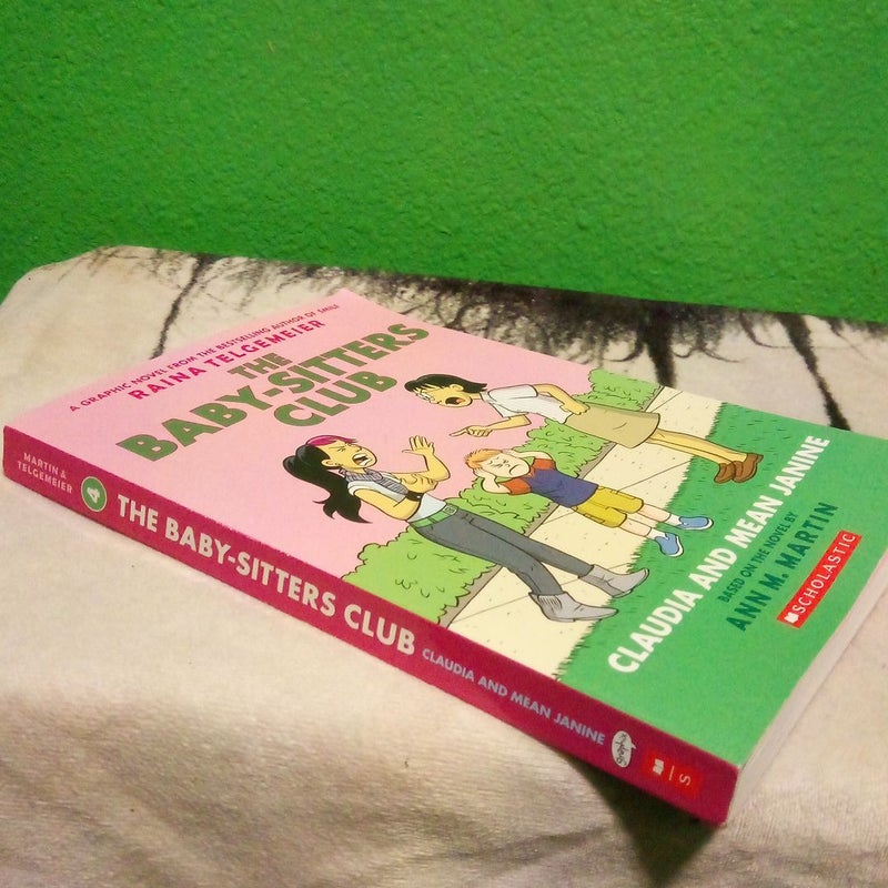 Claudia and Mean Janine - First Color Edition Printing