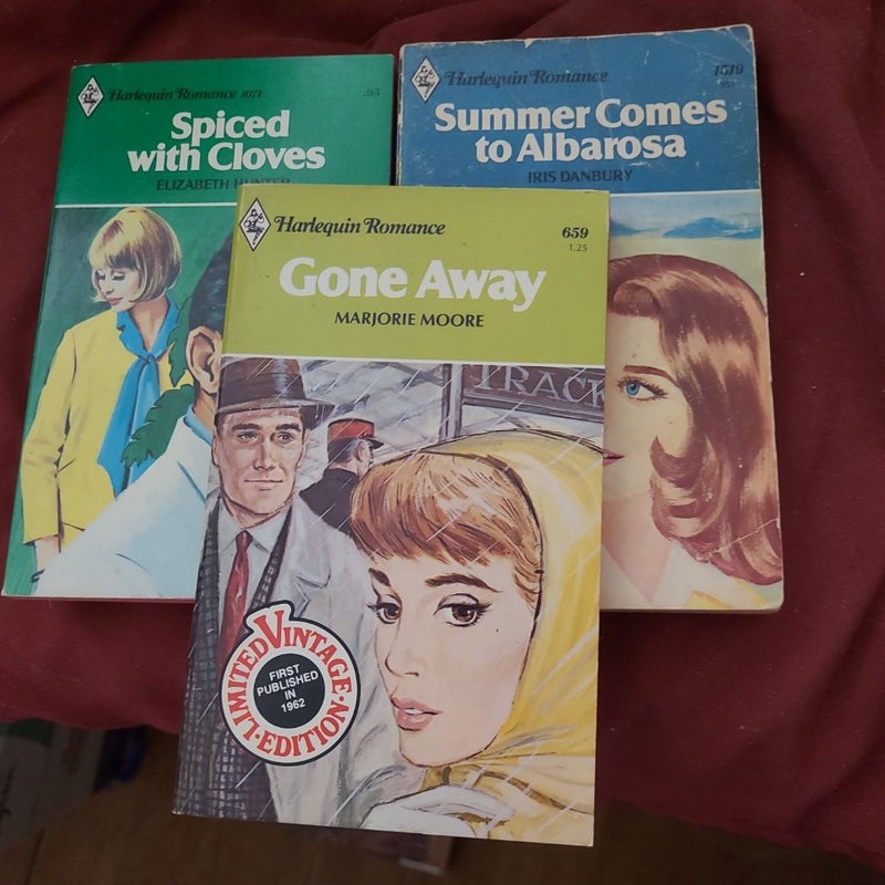 Harlequin Romance Vintage Bundle