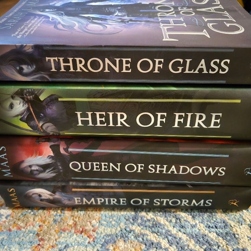 Signed Throne of Glass 1,3,4,5 