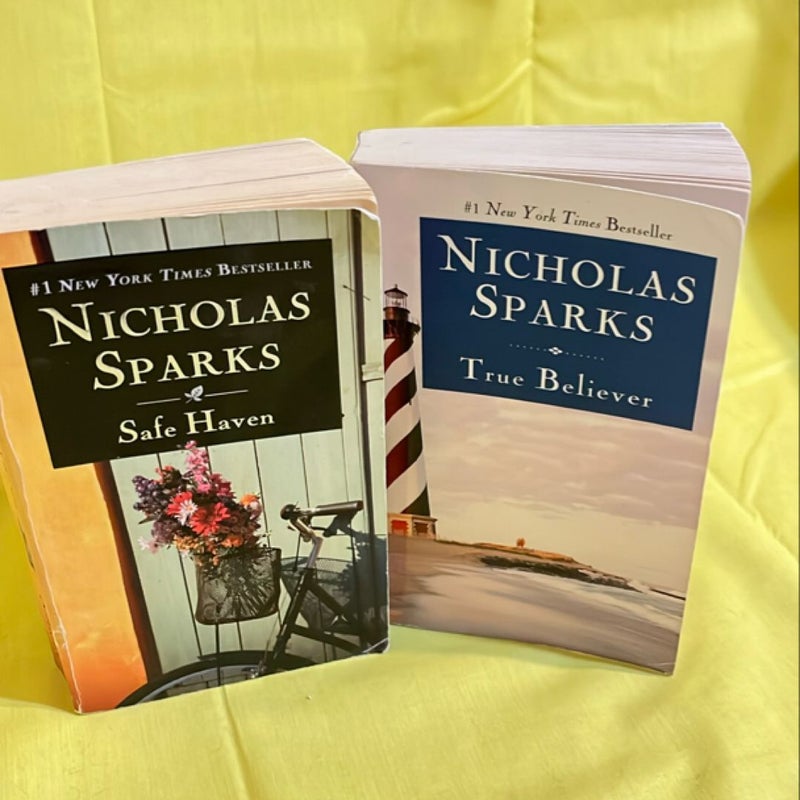 Bundle of 11 Nicholas Sparks books