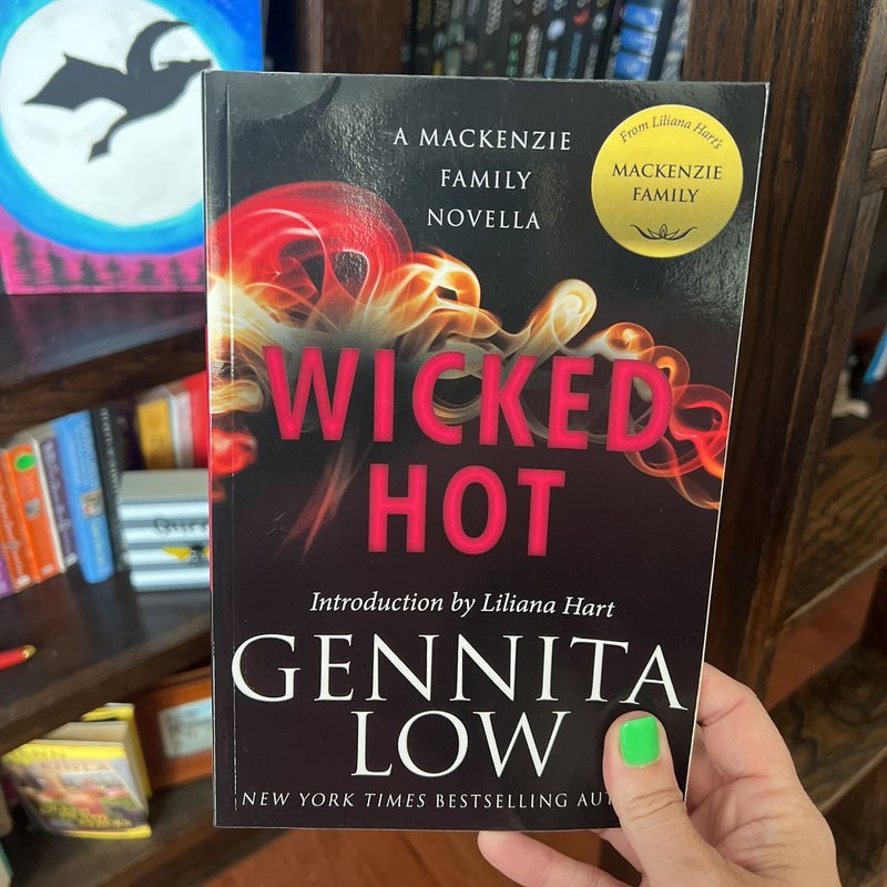 Wicked Hot: A MacKenzie Family Novella