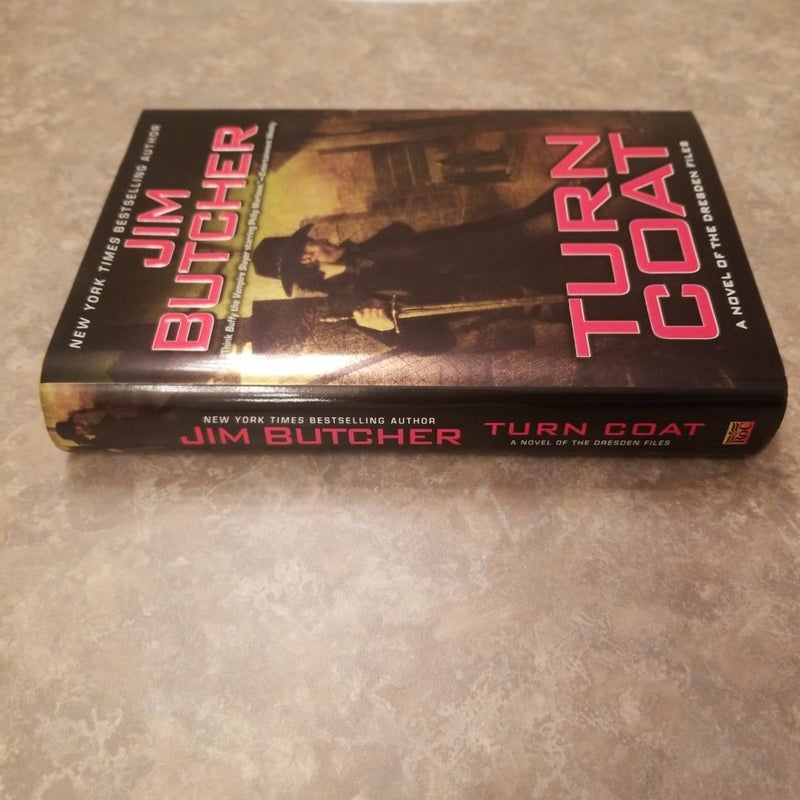 Turn Coat (Dresden Files #11)