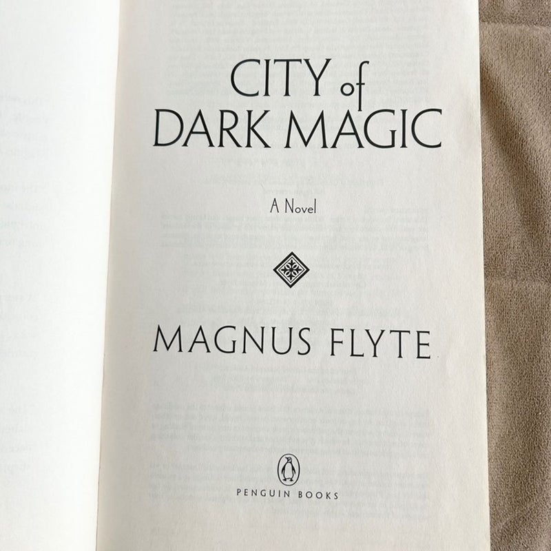 City of Dark Magic 10541