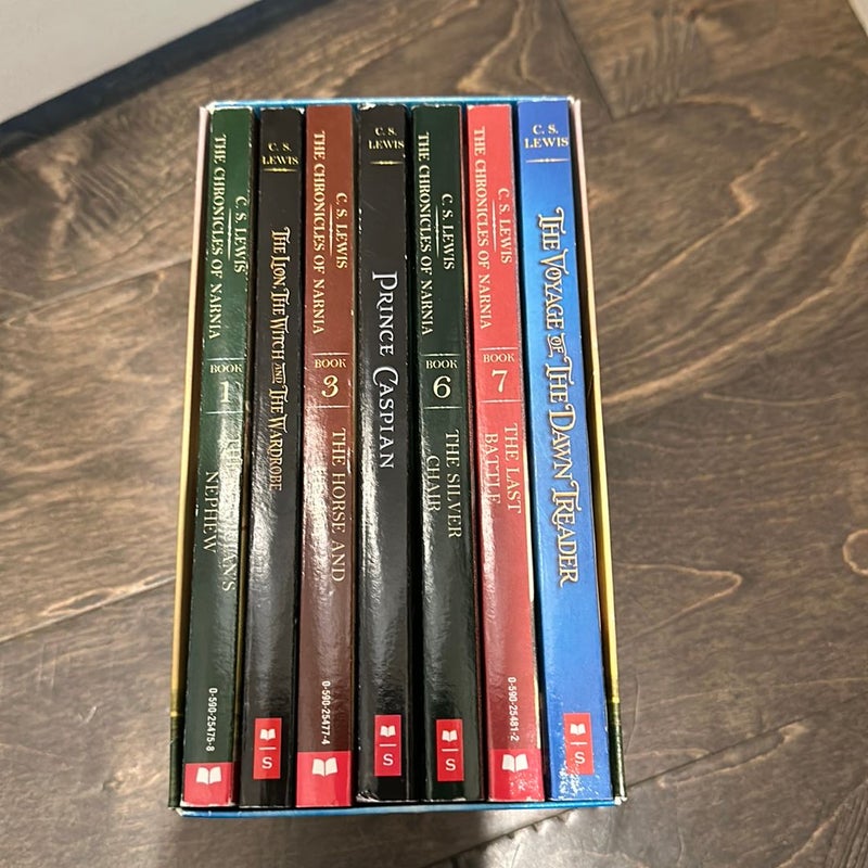 The Chronicles of Narnia box set by C.S. Lewis, Paperback | Pangobooks