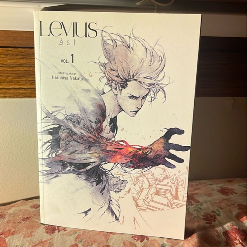 Levius/est, Vol. 1