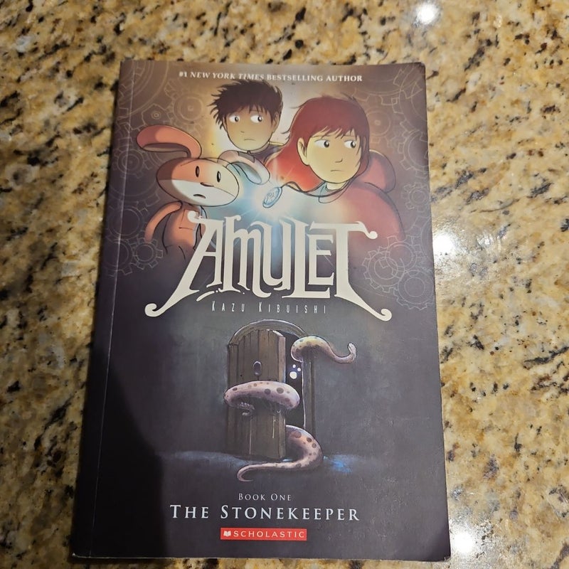 Amulet The Stonekeeper