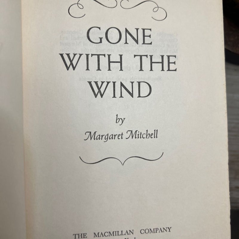 Gone with the Wind Bundle includes vintage 1964 edition and 1991 first edition of the classic story of Scarlett O’Hara