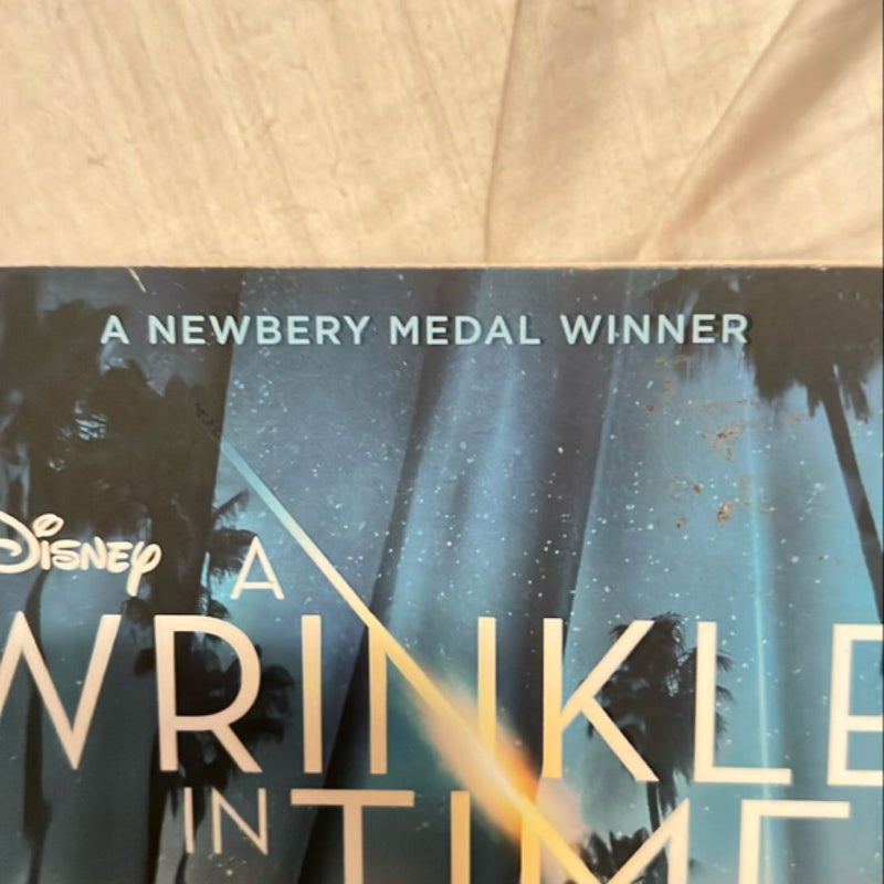 A Wrinkle in Time Movie Tie-In Edition