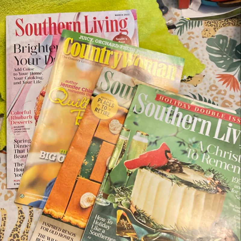 4 Southern Living and 1 Country Women Magazine Bundle