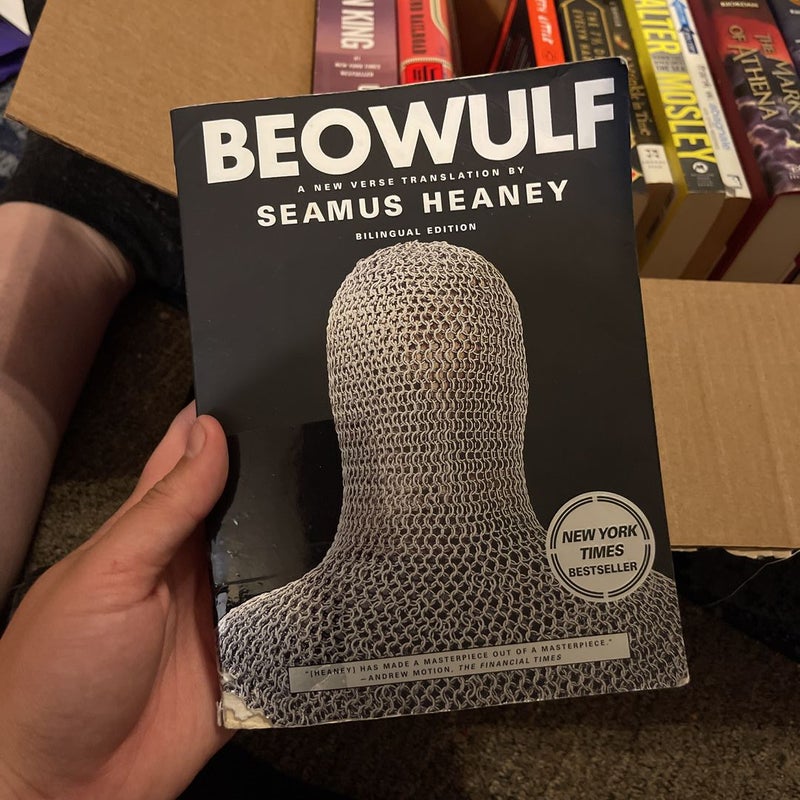 Beowulf a New Verse Translation Bilingual Edition