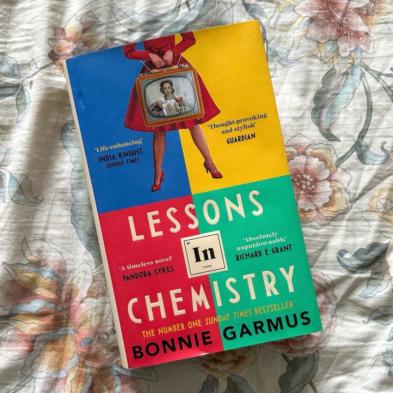 Lessons in Chemistry (Waterstones Signed Exclusive Edition)