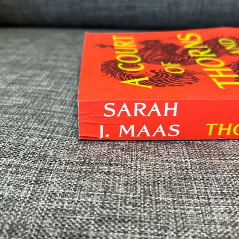 A Court of Thorns and Roses