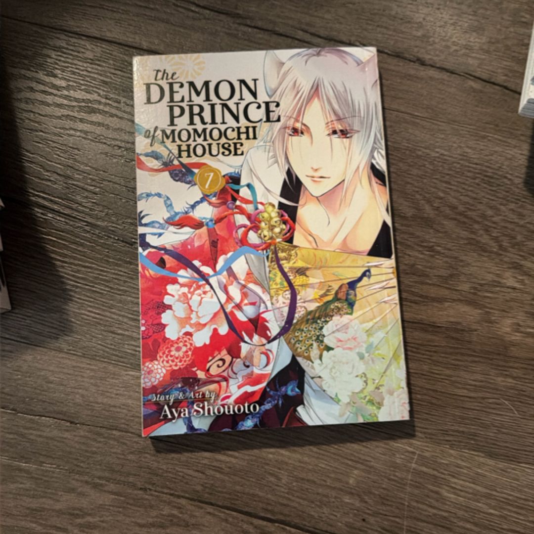 The Demon Prince of Momochi House, Vol. 7