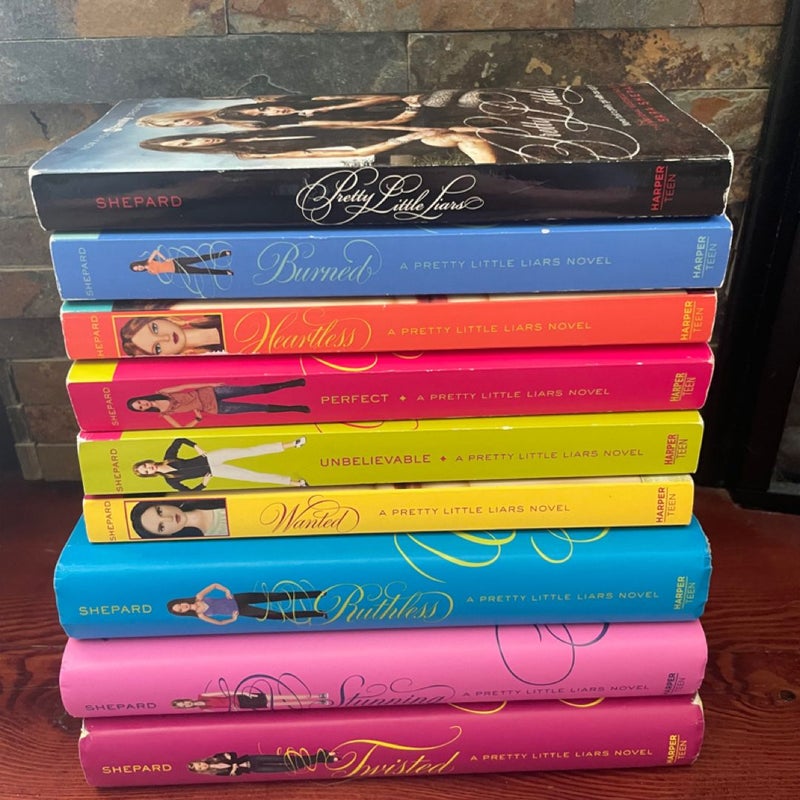 Pretty Little Liars bundle