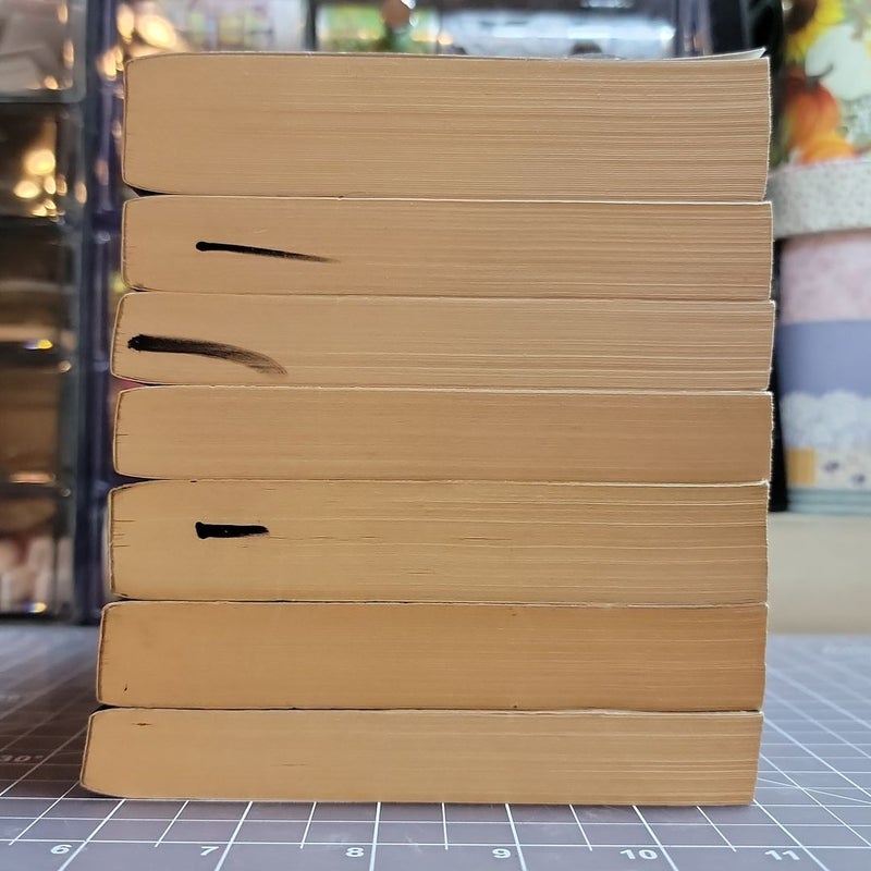 [BUNDLE-DOROTHY MUST DIE SERIES]
